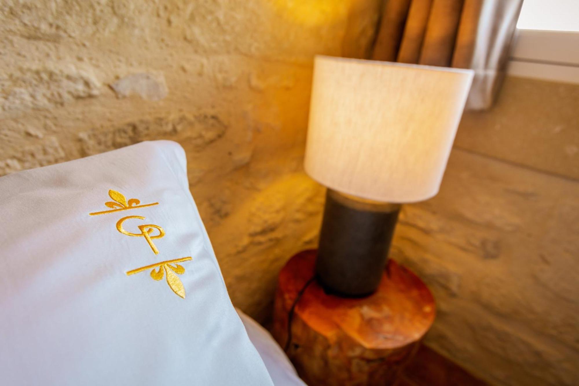 Chateau De Pondres Villevieille Ngoại thất bức ảnh
